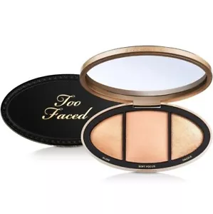 Too Faced Born This Way Turn Up The Light Highlighting Palette - Shade MEDIUM - Picture 1 of 6