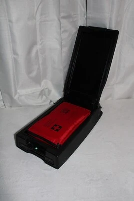 AUDI B6/B7 A4/S4 reposabrazos trasero almacenamiento con portavasos + kit de primeros auxilios OEM NEGRO Foto 1 de 4