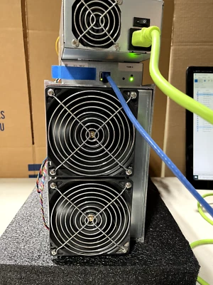 YAMI YM-107 MINER (Máximo 1200 mh/S) ASIC ETH/ETC1000W Foto 1 de 3