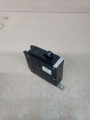 1) Martillo cortador BAB1020 1 polo 20 amperios 120v perno en disyuntor W# Foto 1 de 3