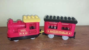 Duplo Steam Train Moterised 925 Push And Go - Picture 1 of 3