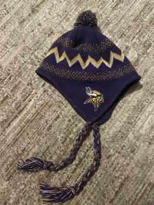 Minnesota Vikings Strickmütze geflochtener Bommel Pilotenstil lila gold Jugend Größe 8-20 - Bild 1 von 7