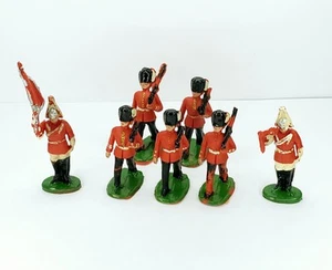 Vtg British Royal Guard Figurines Set - Picture 1 of 1