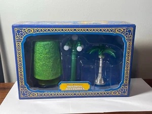 Disney World Monorail Accessories: Topiary Tree, Palm Tree, & Lamp Post NIB - Picture 1 of 15