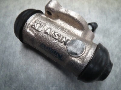 Rear Right Wheel Cylinder for 92-96 Toyota Camry AISIN Made in Japan Ships Fast! - Image 1 of 4