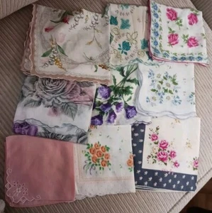 Vintage Ladies Hankies Lot Of 8 Printed Floral & 1 Stitched Flower - Alice Joy - Picture 1 of 11