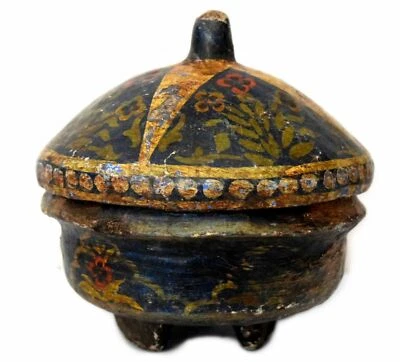  Vintage Lacquer Painted Primitive Handmade Paper Mache keep-safe Box. G72-33  - Image 1 of 4