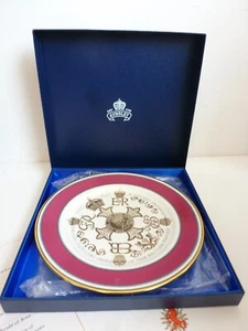 Ainsley Boxed Numbered Diamond Jubilee Plate 1917-1977 no 3684 Gilbey Collection - Picture 1 of 9