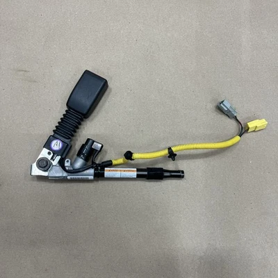 02-06 Honda Crv CR-V Front Left Driver Seat Belt Buckle Retractor GRAY BLACK - Image 1 of 4