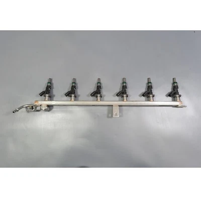 23-25 BMW G05 X5 G07 X7 40iX M440i B58 Low Pressure Fuel Rail with Injectors OEM - Image 1 of 4