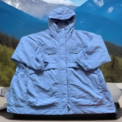 Chaqueta aislante ligera Free People Movement M/L azul Billie Boxy de gran tamaño Foto 1 de 4