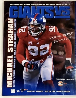 Programa de los Patriotas de Nueva Inglaterra 2007 16-0 juego contra los Gigantes de Nueva York Tom Brady Randy Moss casi nuevo Foto 1 de 2