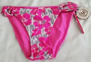 Traje de baño reversible SO Juniors talla pequeña rosa brillante gris floral - Imagen 1 de 5