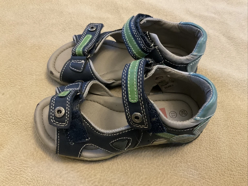 Beeko sandals 11 boys navy blue green BKO - Image 1 of 4