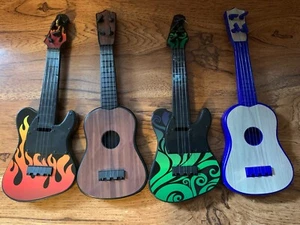 4 MINATURE GUITARS MULTI COLOR DIFFERENT TYPES - Picture 1 of 10