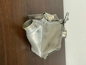 McLaren 675 LT Wasser Ladelufkühler / Water Intercooler - 11f2535rp.03 - Bild 1 von 5