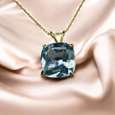VINTAGE- 14K Gold -Large Aquamarine Necklace -18"- 2.5CT - Solitaire - 1.4g - Image 1 of 4