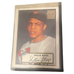 Actualización Topps 2022 Willie Mays Jumbo Box Topper Giants #261 - Imagen 1 de 2