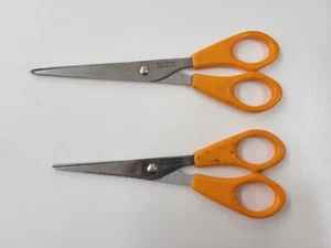 Vintage Lot Of Two Orange Handle Stainless Steel Scissors Made In China - Picture 1 of 6