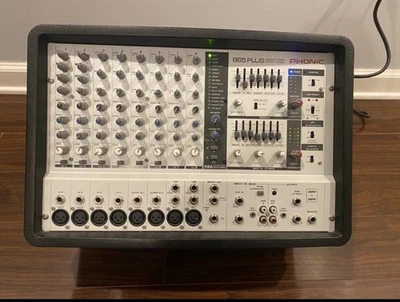 Mezclador estéreo Phonic 865 PLUS PowerPod Series 2x300W 600W 8 canales Foto 1 de 4