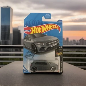 (1) Hot Wheels 2020 M/L #194/250 2019 Mercedes - Benz A-Klasse 5/10 Nightburnerz - Bild 1 von 9