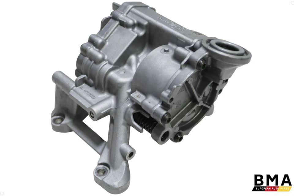 BMW 330i X3 X4 G20 G01 G02 2.0L B46 B48 Engine Oil Pump 2019 - 2025 OEM - Image 1 of 4