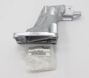 NISSAN G37 3.7 V6 Front Mount Bracket Driver Side 11233-JK50A Genuine New JAPAN - Picture 1 of 5