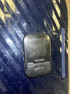 Sandisk Clip Sport Plus SDMX28 16GB + 1772 Songs, See Photos - Picture 1 of 2