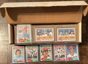 Juego de tarjetas de béisbol Topps 1981. TARJETAS DE NOVATO RAINES Y VALENZUELA. JUEGO MUY BONITO. - Imagen 1 de 1