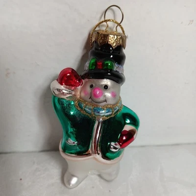 Adorable adorno de vidrio de patinaje sobre hielo vintage para muñecos de nieve, abrigo verde azulado con sombrero, 3 1/2" Foto 1 de 4
