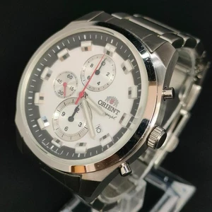 Reloj cronógrafo de cuarzo Orient blanco plateado para hombre elegante diseño redondo raro - Imagen 1 de 8