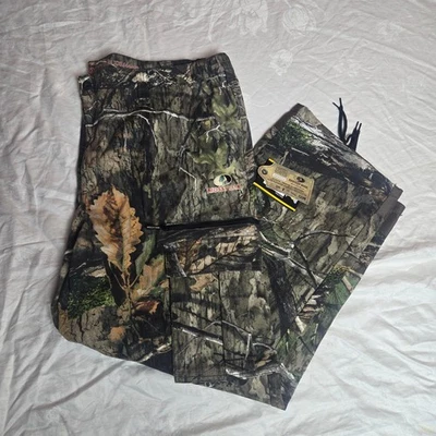 NWT Mossy Oak Hunting Country Mens Relaxed Fit Camo Cargo Pants  XXL Size 44-46 - Image 1 of 4