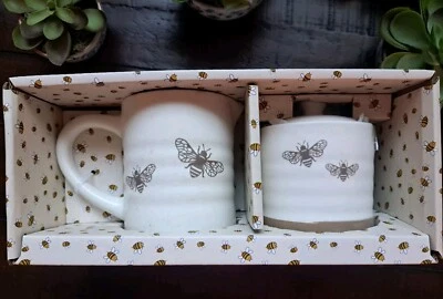 Cream & Sugar Set- Ceramic/ Stoneware Honey Bee Theme- NEW - Image 1 of 4