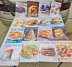 Lot of 20 KRAFT FOOD & FAMILY Cooking Baking Magazines Holidays Great Recipes! - Picture 1 of 14