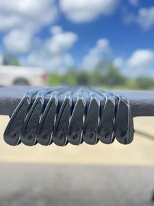 TaylorMade RBladez Iron Set 4-PW Right-Handed RocketFuel R Flex - Picture 1 of 4