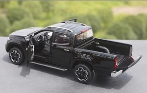 Norev 1/18 Scale Mercedes-Benz X-Class Pickup Black Diecast Car Model - Picture 1 of 7
