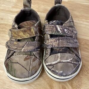 Realtree Camo Children's Toddler Tennis Shoes Size 3 Hook & Loop Closure