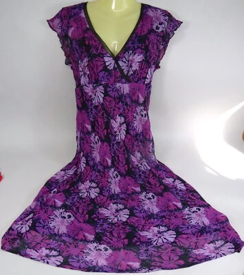 Vestido Style Co roxo rosa flores preto forrado manga gorro comprimento tornozelo tamanho 10 - Imagem 1 de 4