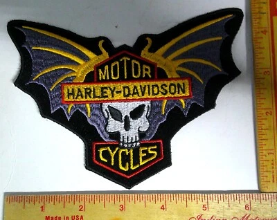 Harley Batwing Calavera Parche De Colección HD Motocicleta Coleccionable Motociclista Chaleco Emblema M Foto 1 de 3