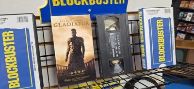 📼 Used Tested Gladiator VHS Video Tape Movie🍿 - Image 1 of 2