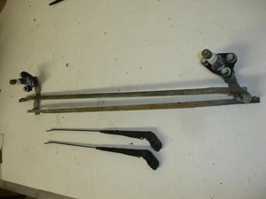 81-84 Chevy GMC Truck 81-84 K5 Blazer Jimmy Suburban WIPER TRANSMISSION & ARMS#4 - Picture 1 of 8