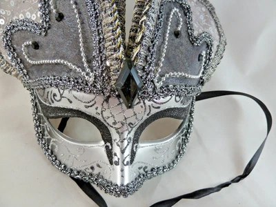 Halloween Black & Silver cat eyes sparkly rhinestone masquerade sequined mask - Image 1 of 4
