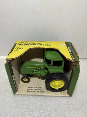 Tractor Ertl John Deere Sound-Idea de colección con cuerpo Sound Gard, fundido a presión 1/32 Foto 1 de 4
