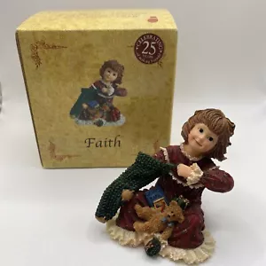 1E Boyds Yesterdays' Child Dollstone Collection Faith - Christmas Morning #3593 - Imagen 1 de 7