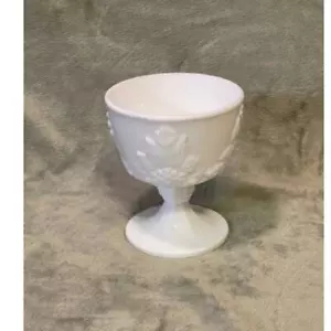 Vintage Milchglas Traube & Weinrebe Muster 4" Dessert Tasse - Bild 1 von 6