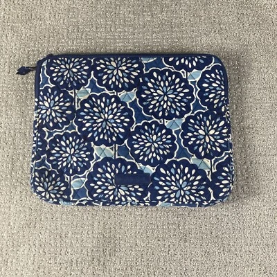 Vera Bradley PETAL SPLASH Tablet iPad Case Pattern Floral Blue White Retired - Imagem 1 de 4