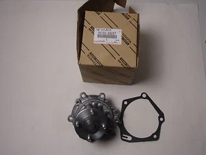 Toyota OEM Diesel 2L 2LT 3L 5L 5LE  Water Pump, Gasket, And Studs 16100-59257 - Picture 1 of 3