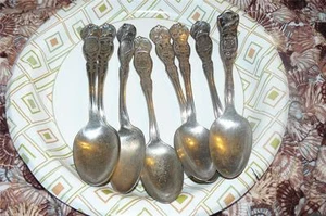 ANTIQUE SILVER PLATE WM ROGERS STATE SOUVENIR SPOON NEW YORK - Picture 1 of 1