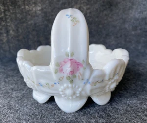 Vintage Westmoreland Glass Split Handle Milk Glass Small Dogwood Bowl Candy Dish - Picture 1 of 10