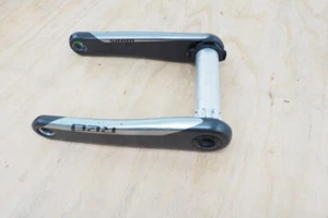 SRAM RED Crankset Assembly 172.5mm DUB SL Carbon 8-Bolt FC-RED-ASSY-D1 335g - Picture 1 of 7